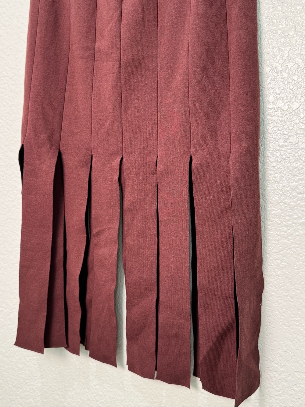 Longchamp SS26 Knit 2 Piece Set S Burgundy Crop Top Fringe Midi Skirt Italy - Picture 12 of 15